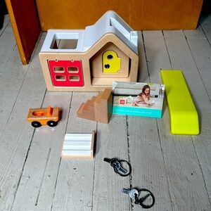 Lovevery • Montessori Modular playhouse